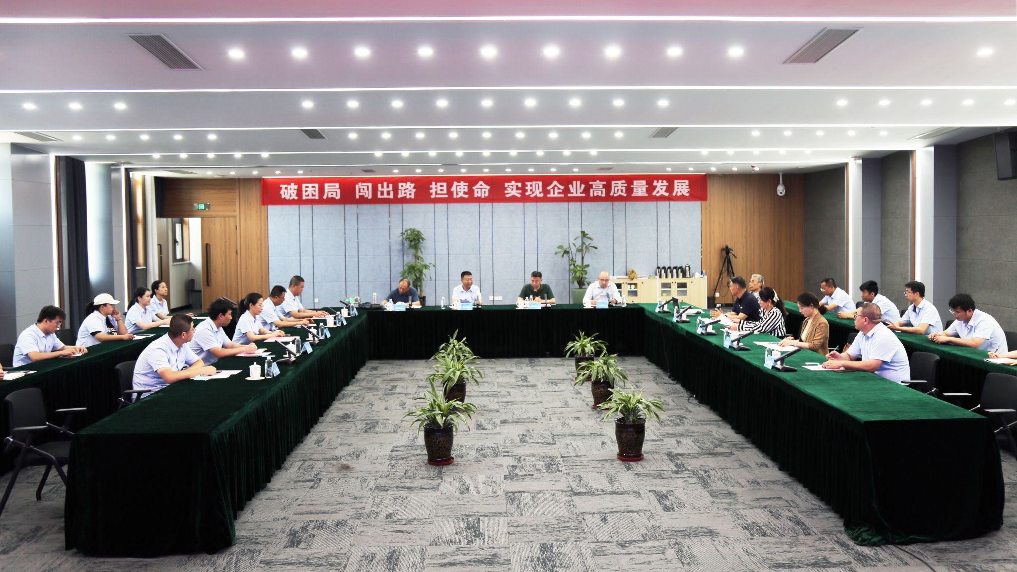 防腐防锈工程精细化管理的专业探索——中国安全产业协会领导莅临山西建投工程机械公司调研侧记